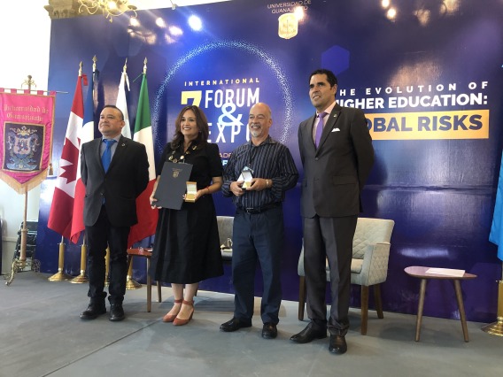 Nadia Alvarez Mexia award ceremony