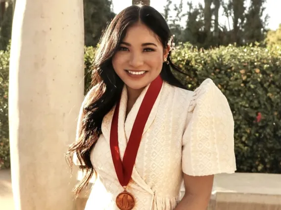 Headshot of Lady Dorothy Avila Elli