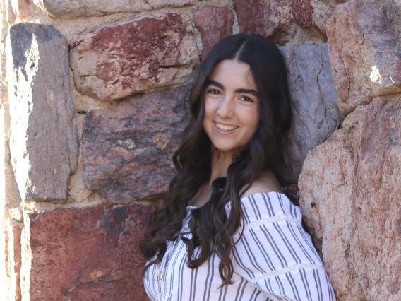 Headshot of Isabella DiPonio 