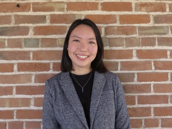 Headshot of Julia Li