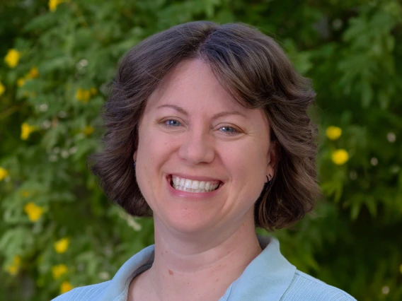 mcstotts_jennie headshot