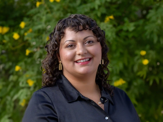 nardinelli_tori headshot