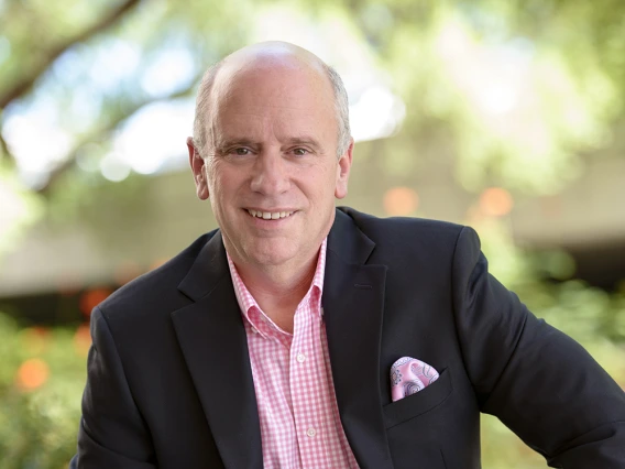 Headshot of Scott Hessell