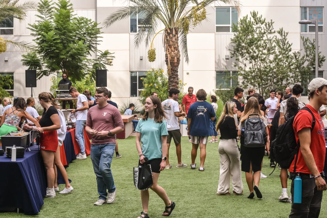 Students in the Honors Village Courtyard at Bear Down for Honors Fall 2022