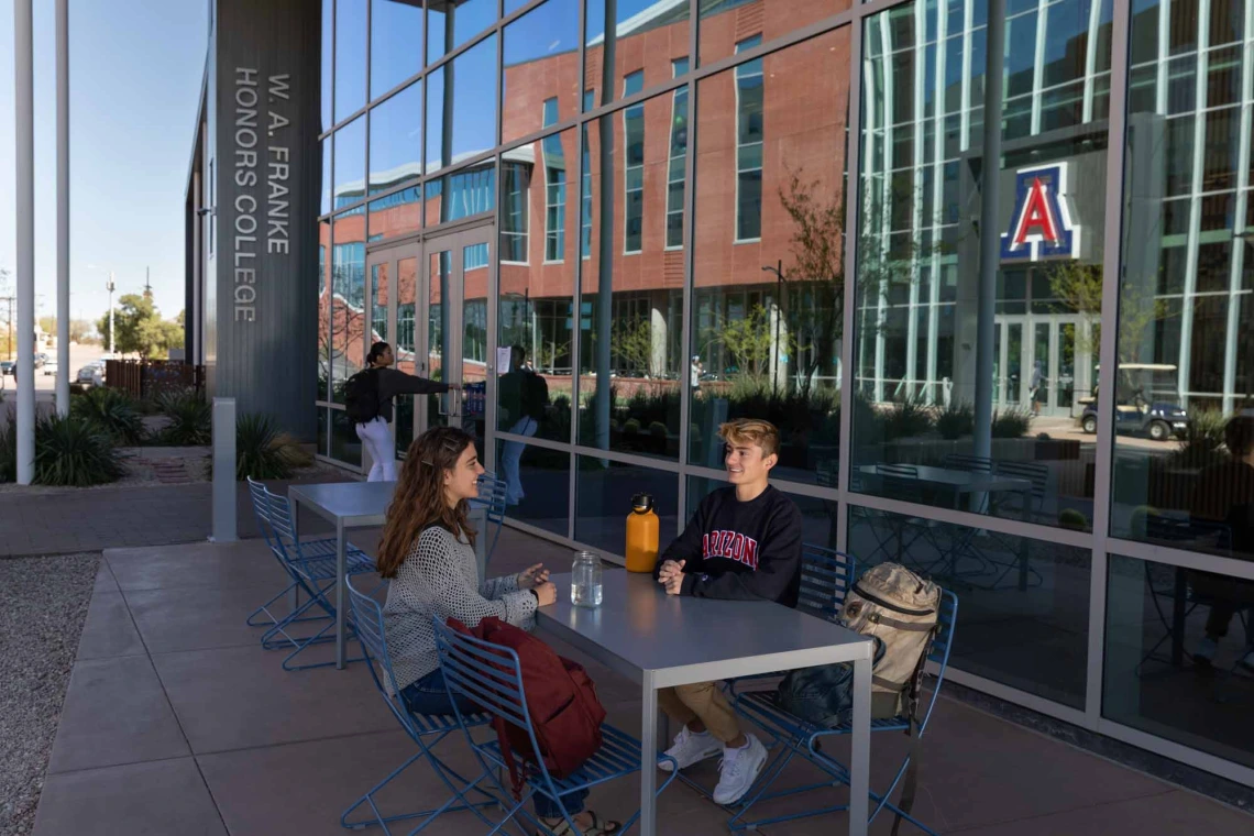 Students outside Honors Village 