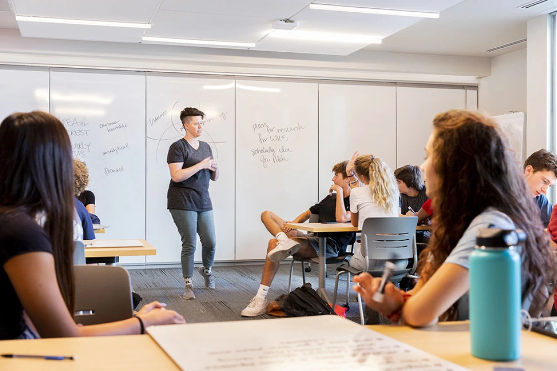 Professor Jennie McStott teaching