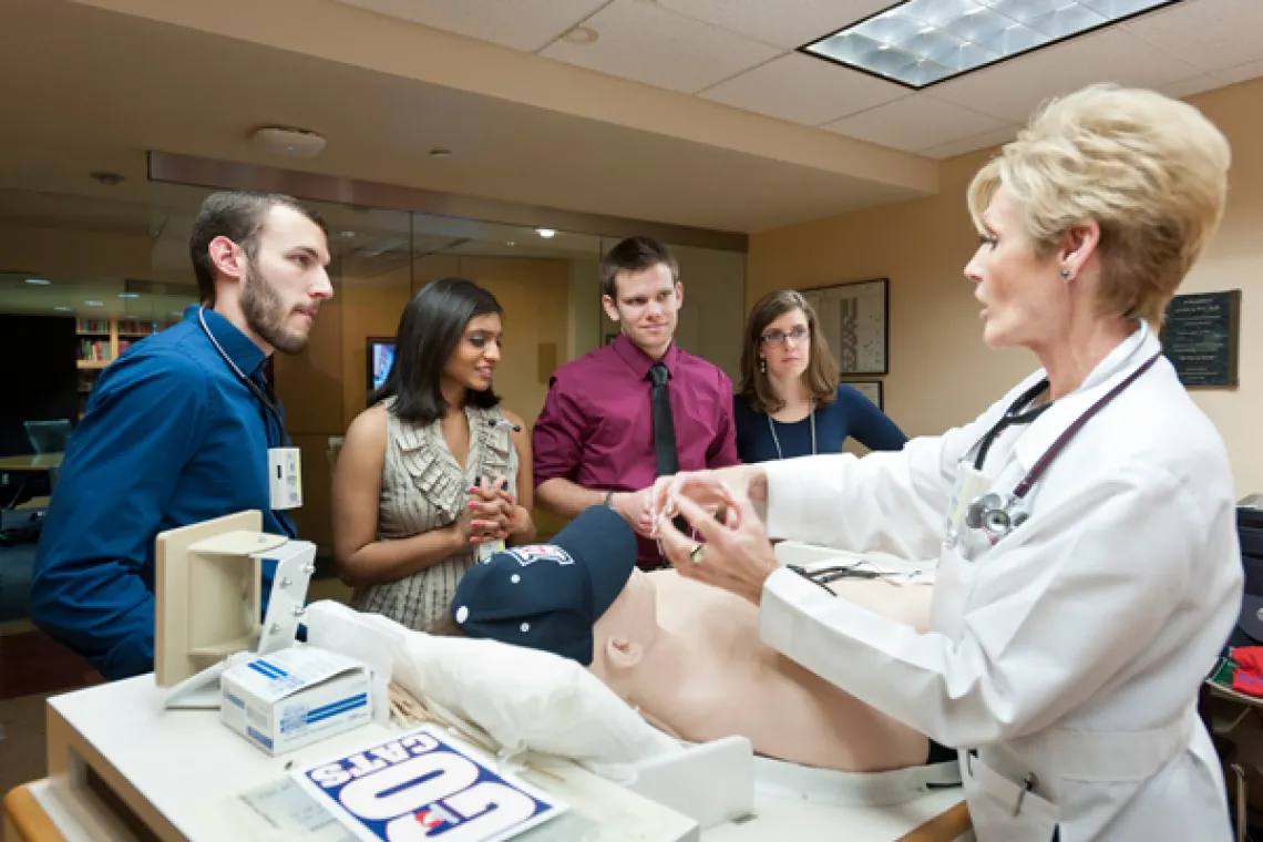 Students in orthopedic lab