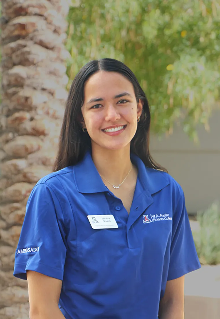 Headshot of Jeciana Rivera