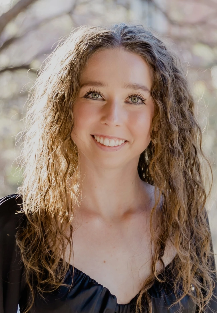 Headshot of Kaitlin Ketelhut