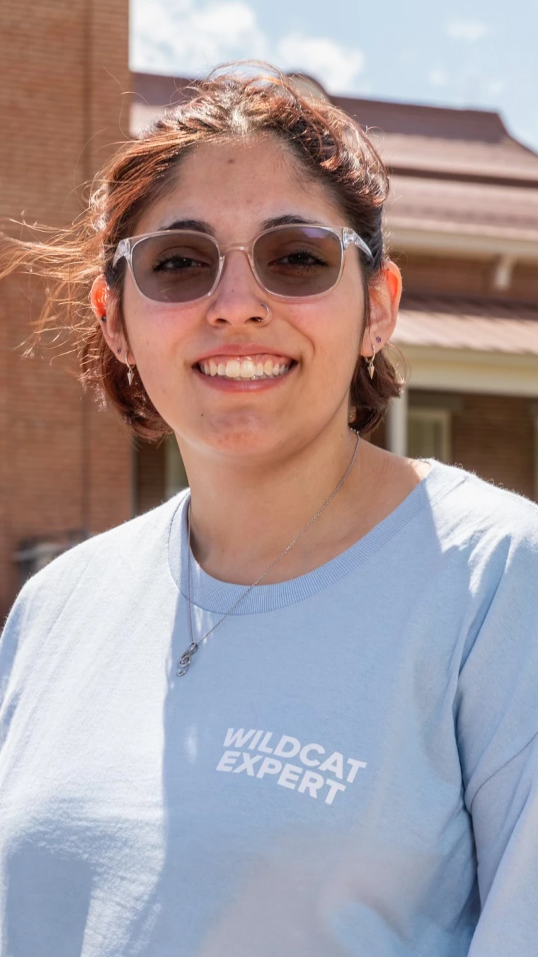 Headshot of Senia Scadden