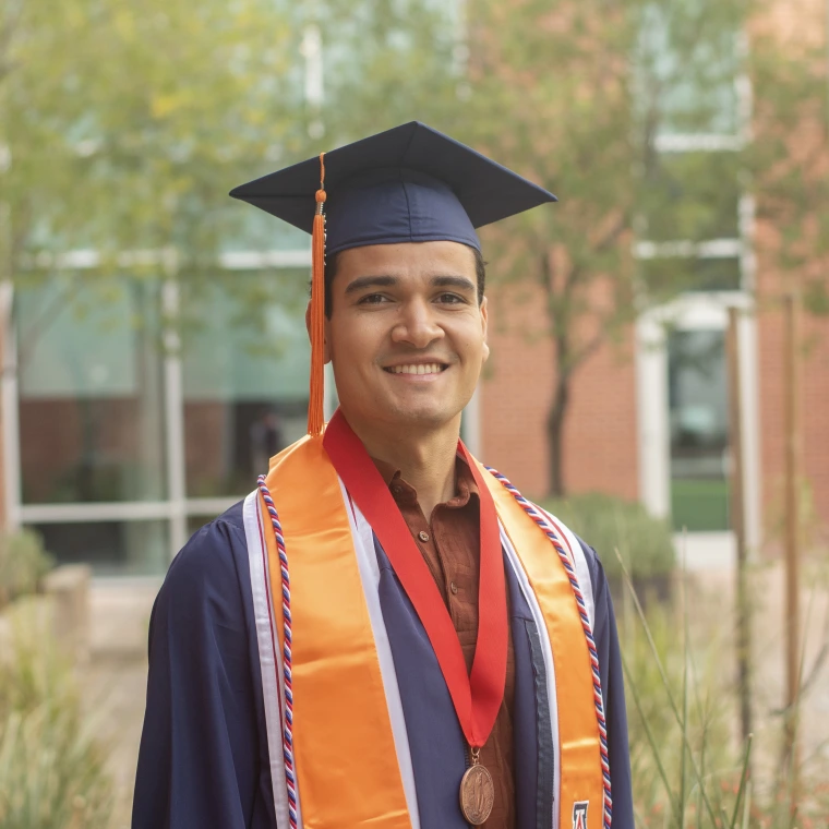 graduating senior headshot with medallion