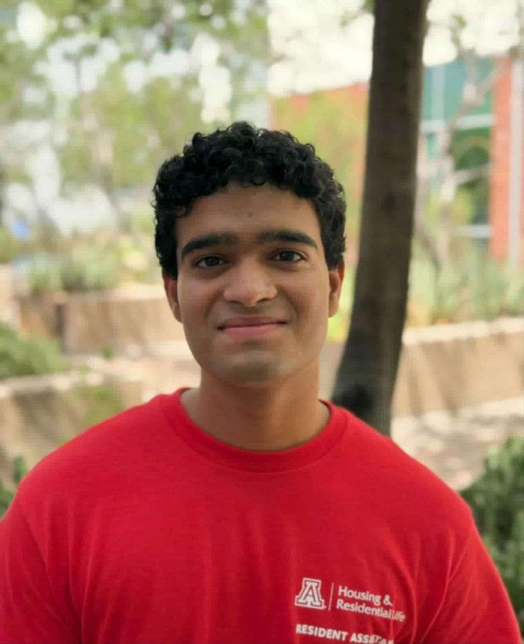 Headshot of Alan Andrade