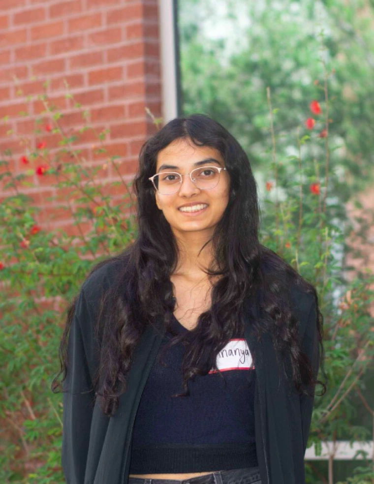 Headshot of Ananya Mogali