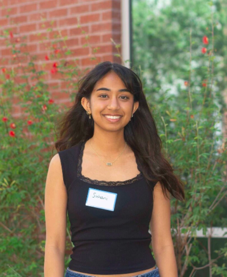 Headshot of Suhani Patel