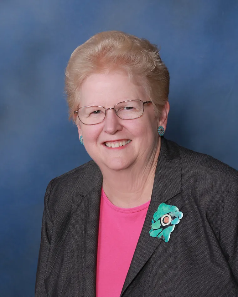 Denise Blommel Headshot