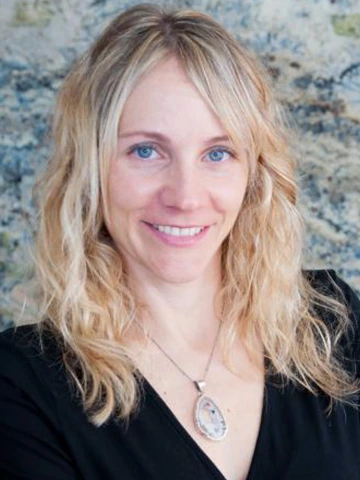 Headshot of Jessica Kapp