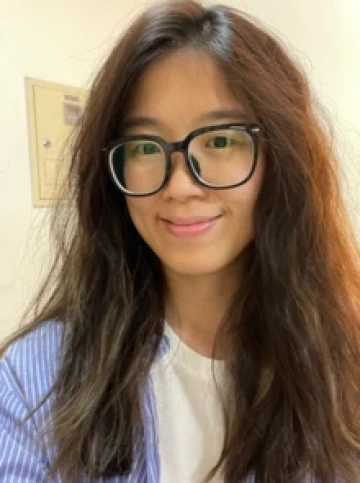 Headshot of Junzi Huang
