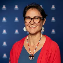 Headshot of UArizona Honors Alumna Shelly Lowe 